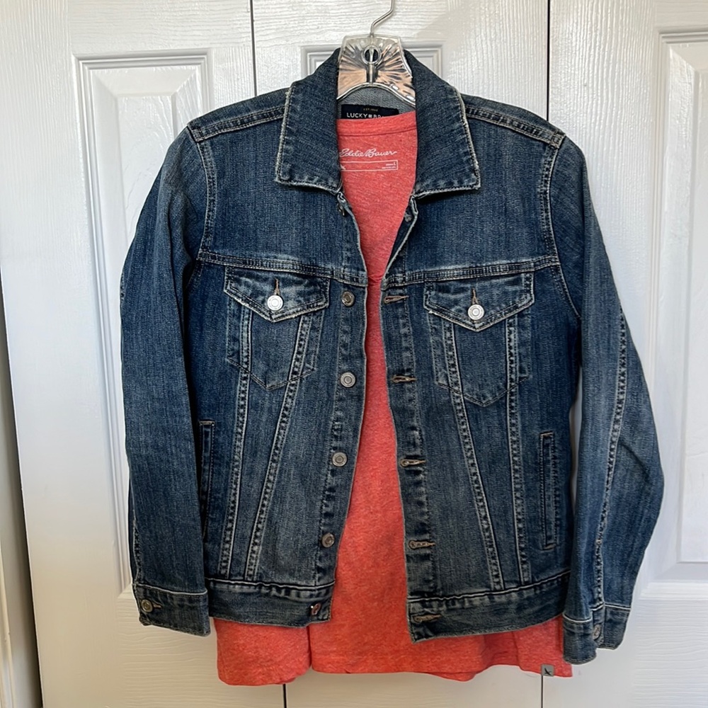 Eddie Bauer orange/coral t shirt